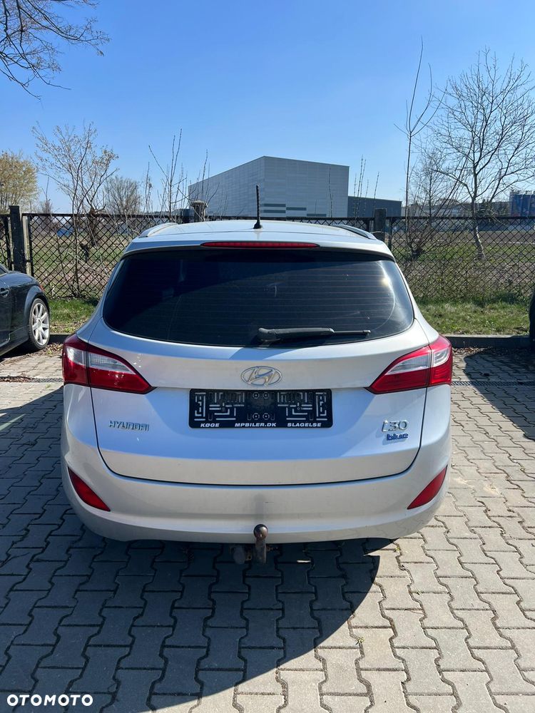 Hyundai i30 1.6 CRDi Style - 4