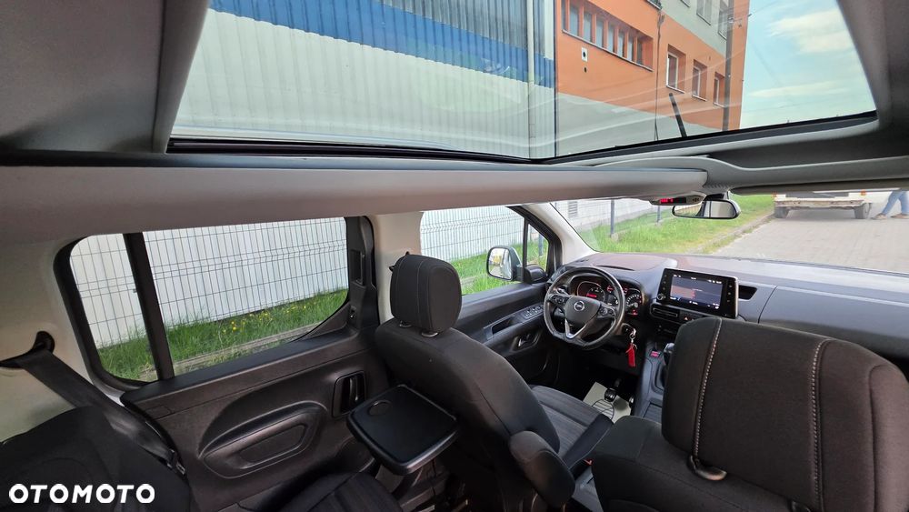 Opel Combo 1.5 CDTI Elegance Plus S&S - 11
