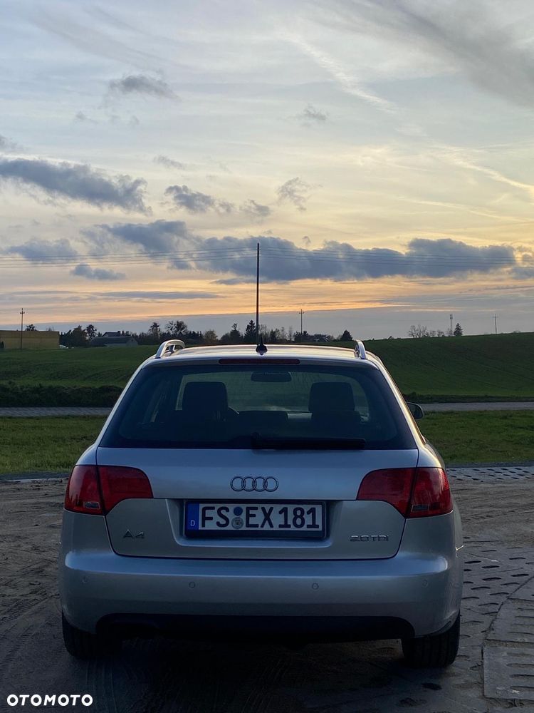 Audi A4 Avant - 5