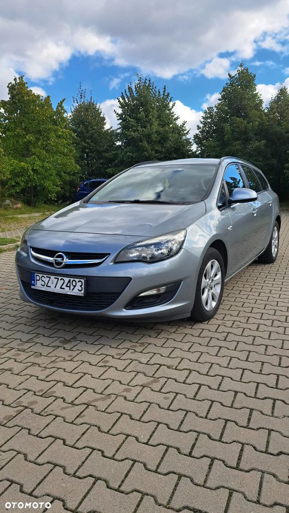 Opel Astra IV 1.4 T Sport - 1