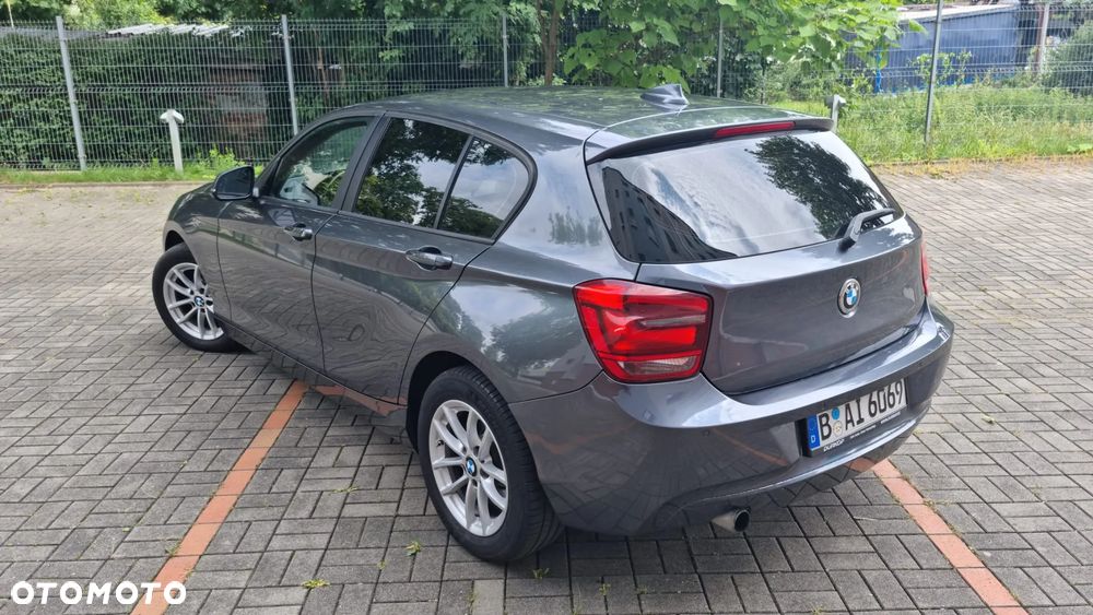 BMW Seria 1 118i Sport Line - 4