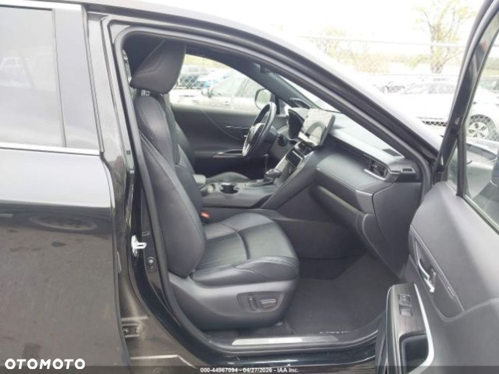 Toyota Venza - 7