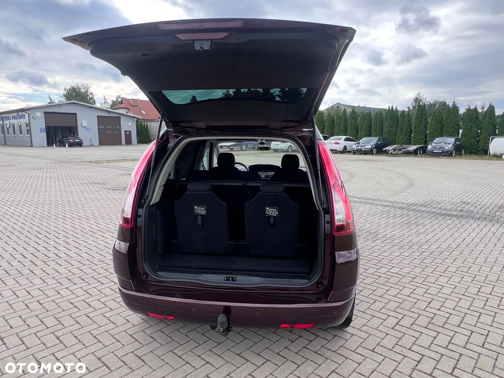 Citroën C4 Picasso 1.8 16V Advance - 12