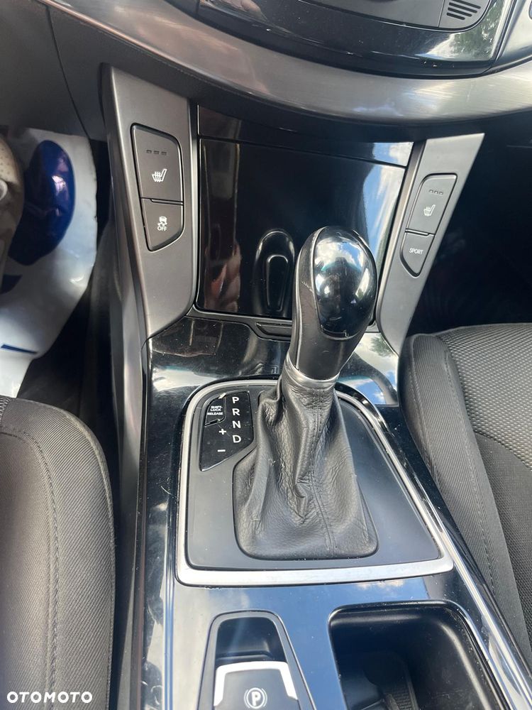 Hyundai i40 i40cw 1.7 CRDi Automatik Fifa World Cup Edition Gold - 8