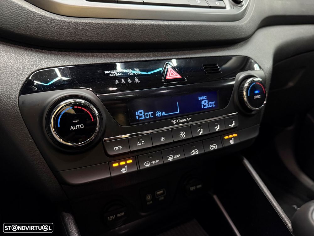 Hyundai Tucson 1.7 CRDi Executive - 19