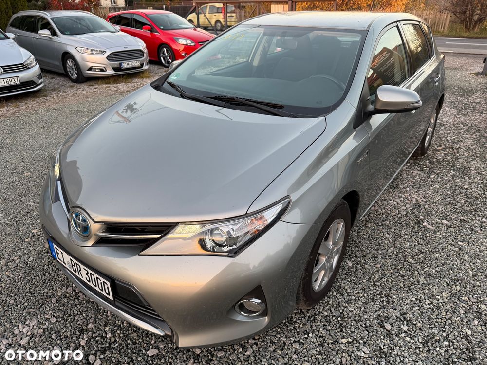 Toyota Auris 1.8 HSD Luna - 10