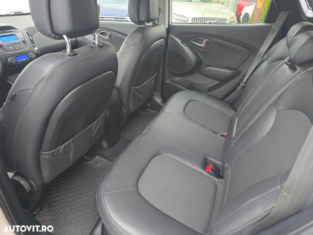 Hyundai ix35 1.7 CRDI 2WD blue Trend - 10