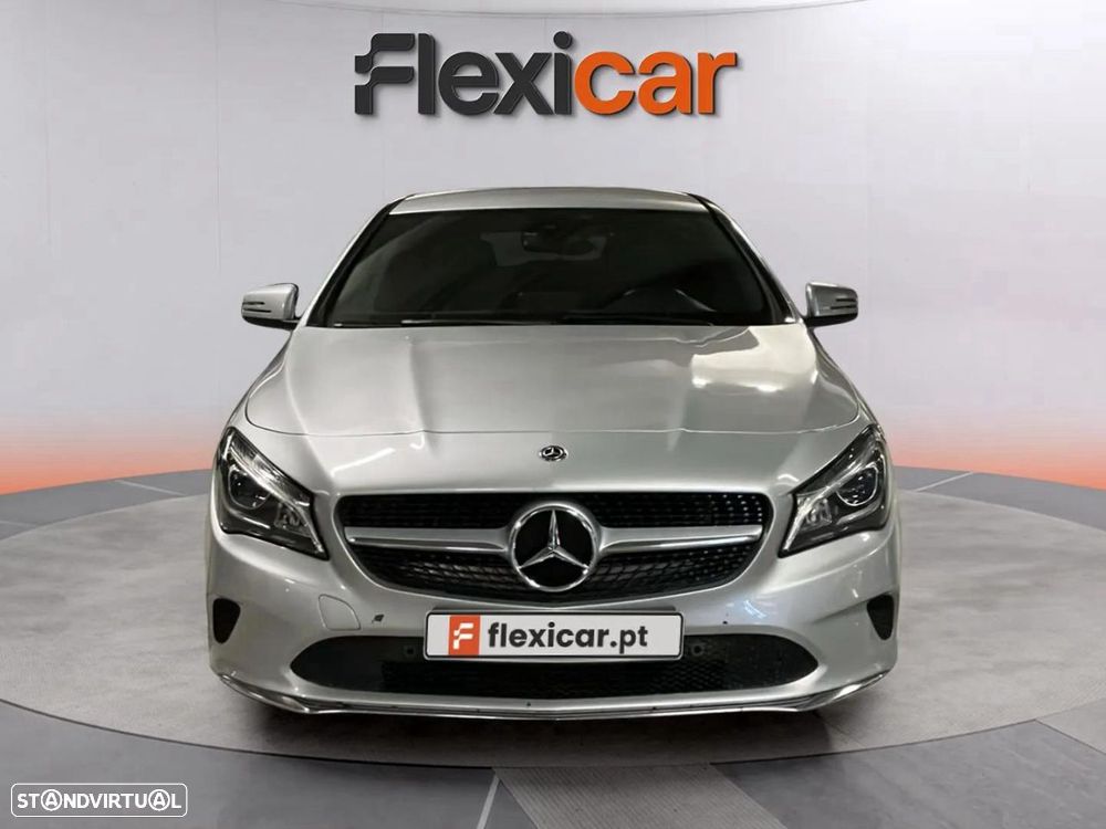 Mercedes-Benz CLA 180 d Shooting Brake Urban Aut. - 7