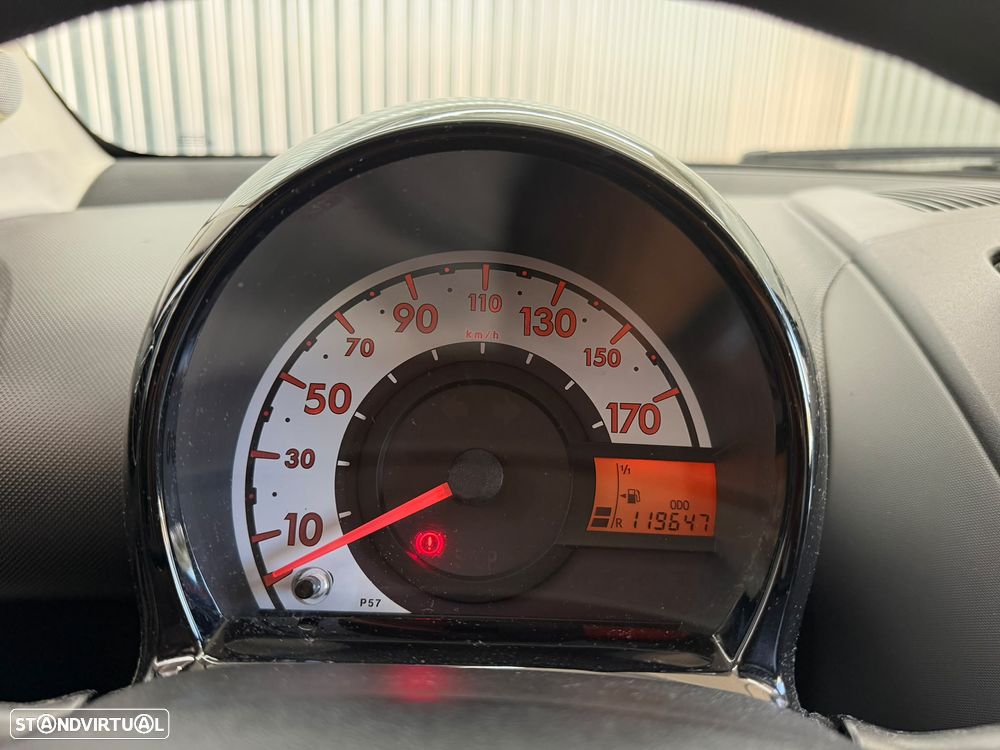 Toyota Aygo 1.0 + AC - 20