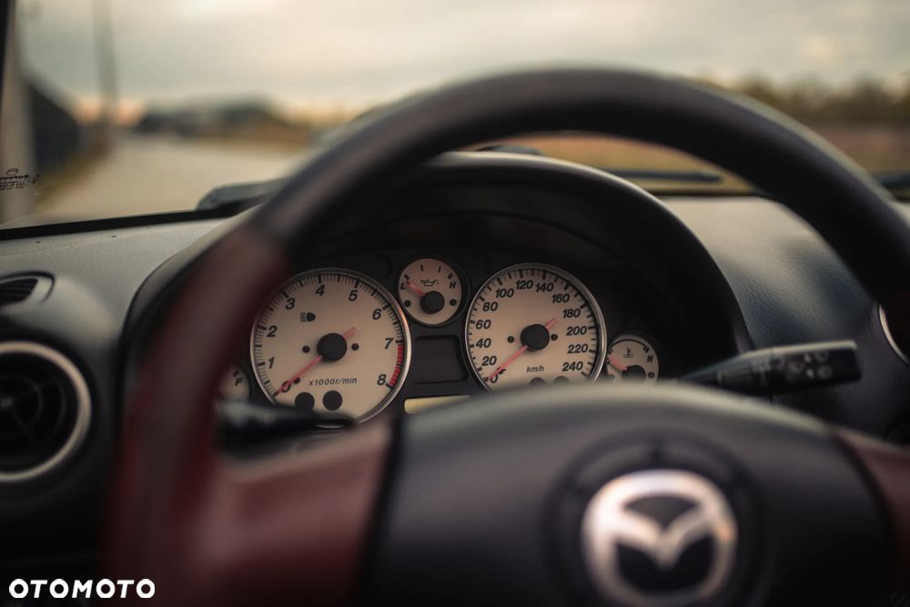 Mazda MX-5 1.9 16V - 4