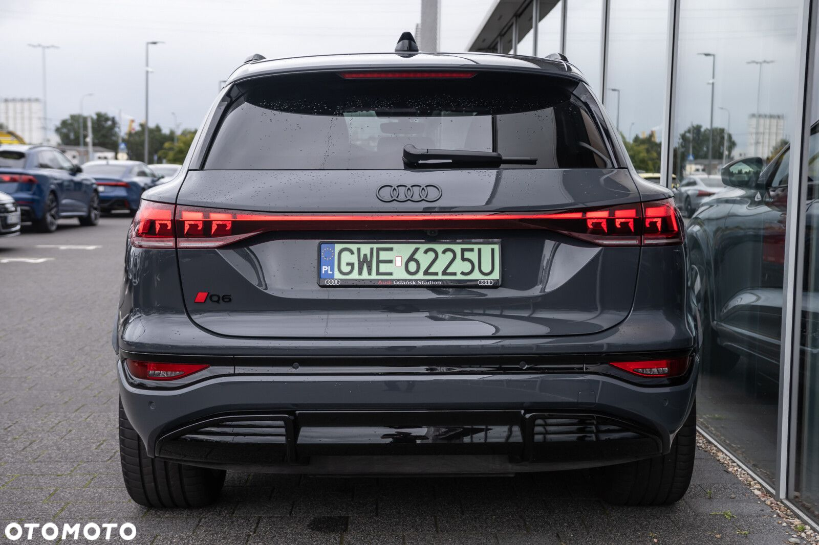 Audi Q6 e-tron - 5