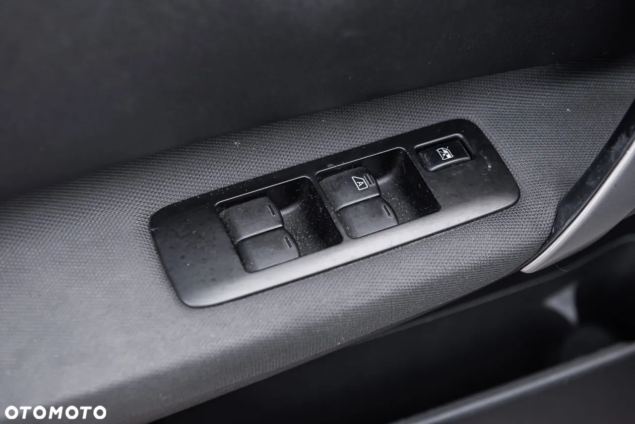 Nissan Qashqai - 16