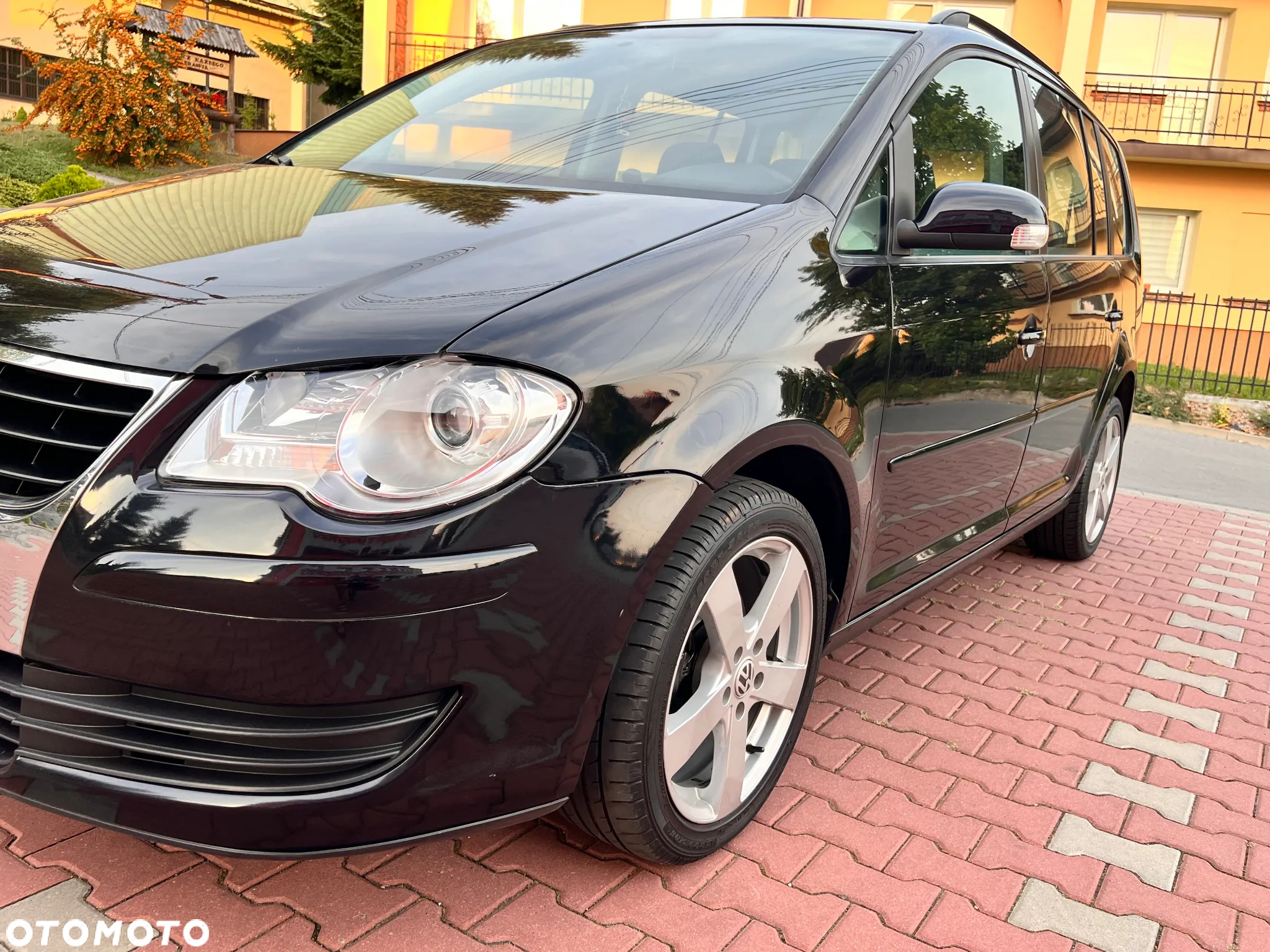 Volkswagen Touran 1.6 Trendline - 16