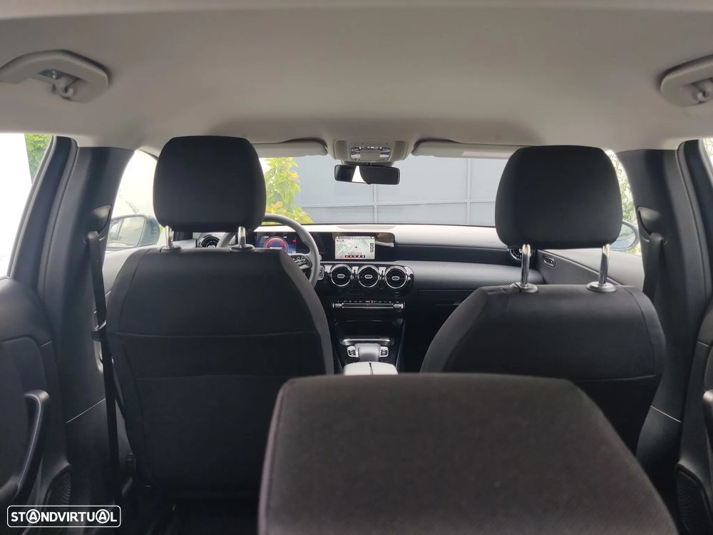 Mercedes-Benz A 250 - 12