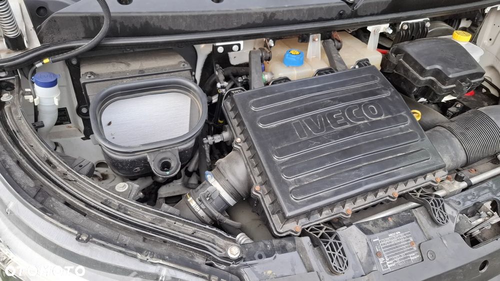 Iveco DAILY 35S16 - 33
