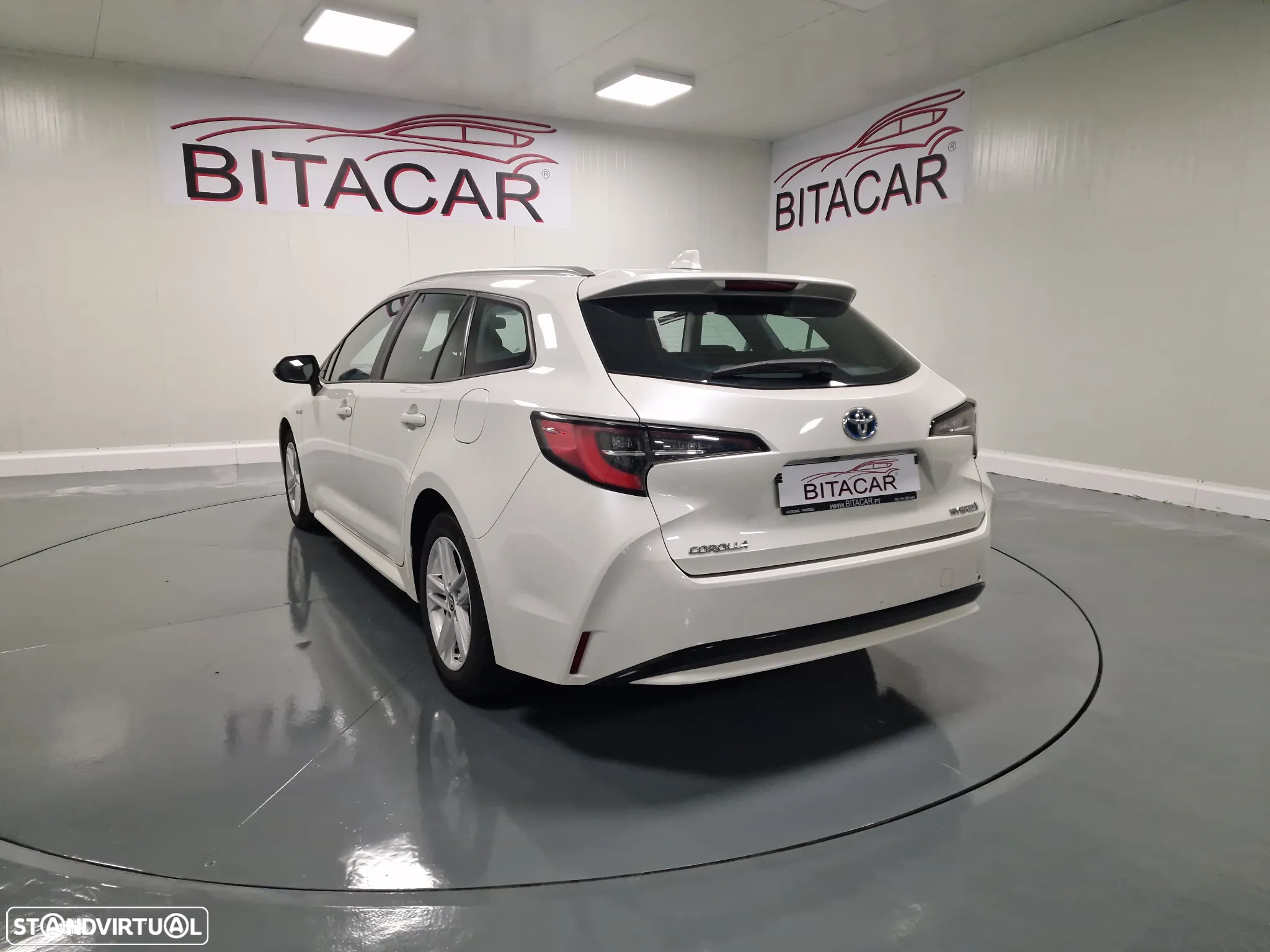 Toyota Corolla Touring Sports 1.8 Hybrid Comfort - 12