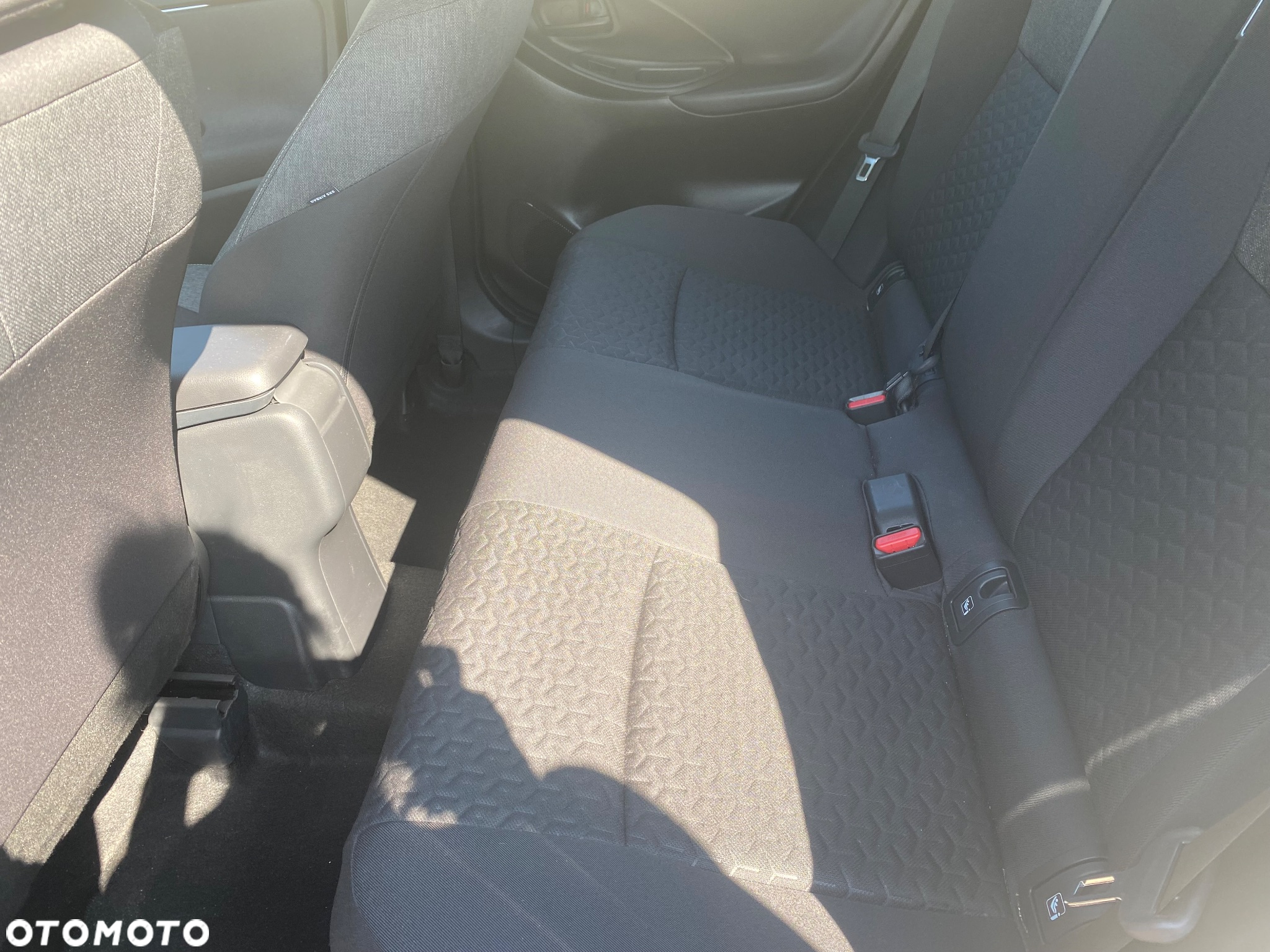 Toyota Yaris Hybrid 1.5 Comfort - 7