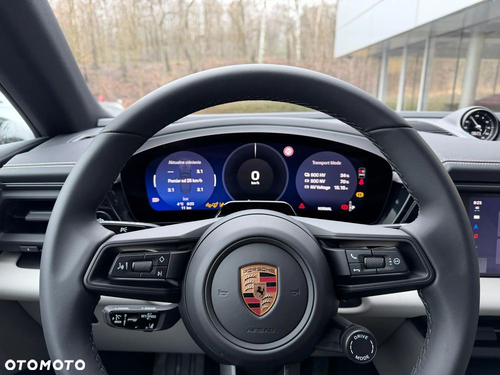 Porsche Macan 4 100kWh - 11