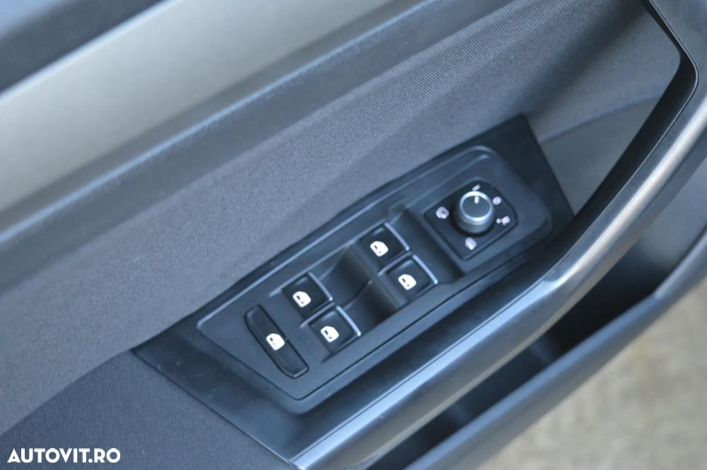 Volkswagen T-Roc 1.0 TSI OPF Style - 12