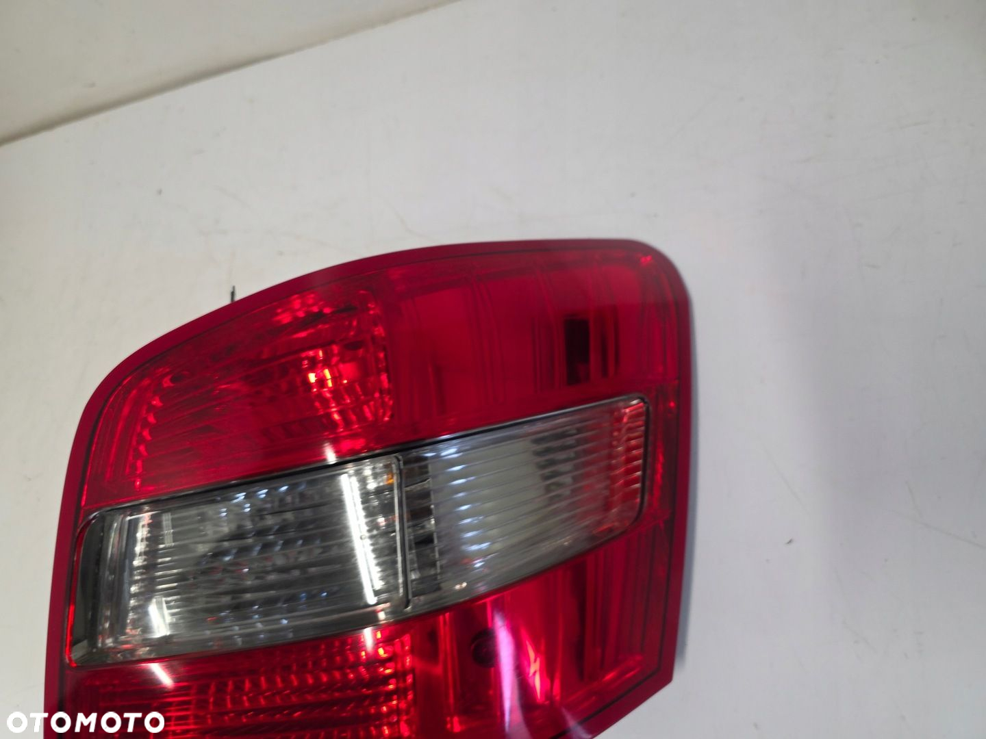 Lampa tył prawy MERCEDES GLK X204 A2048201464 - 4