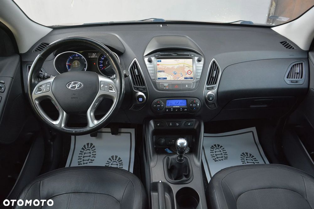 Hyundai ix35 2.0 CRDi 4WD Premium - 16