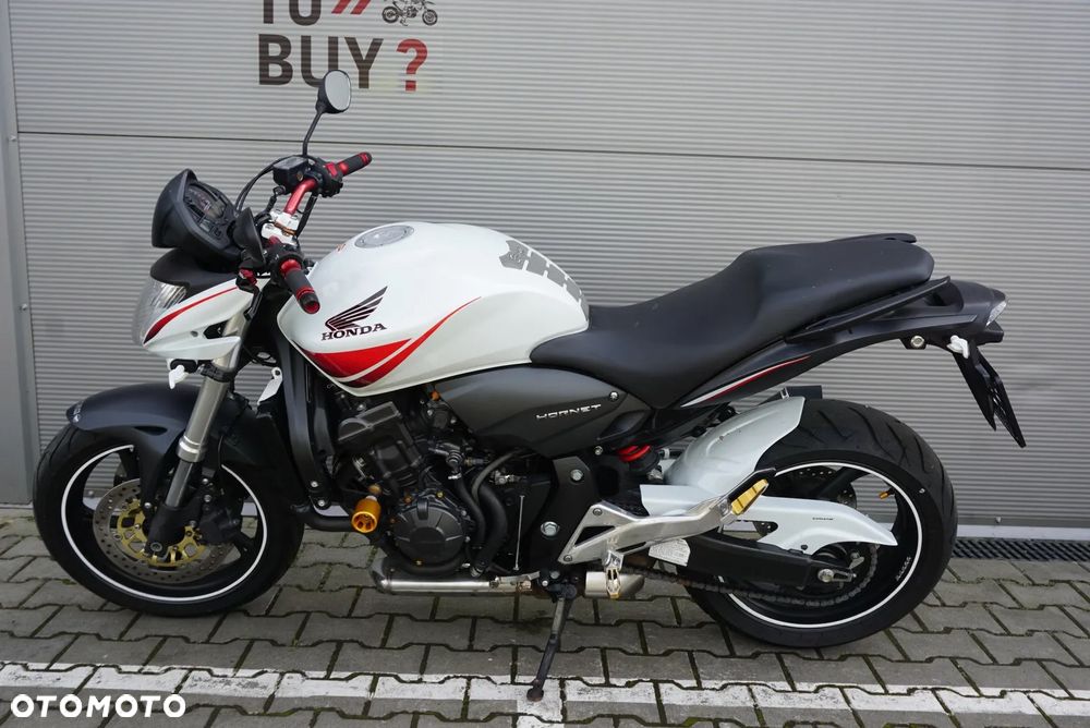 Honda Hornet - 9