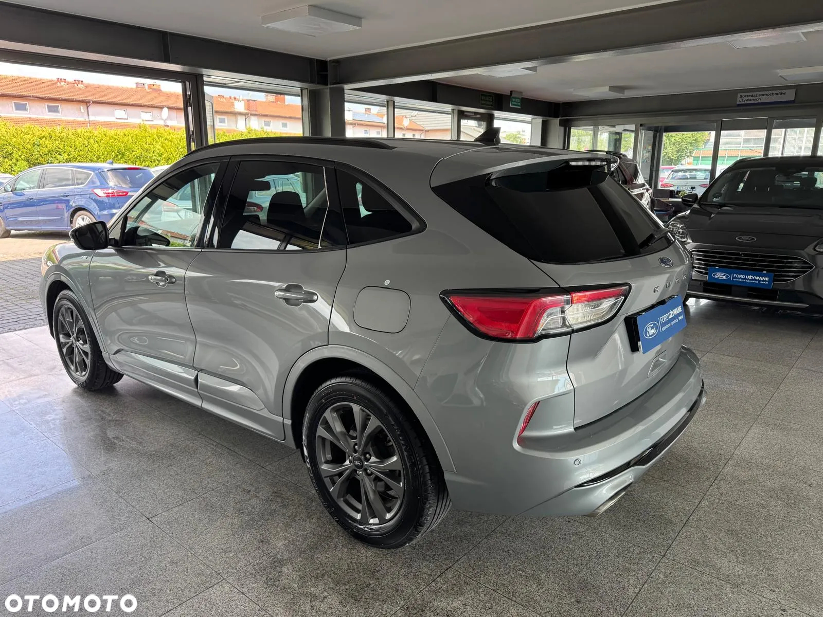 Ford Kuga - 11
