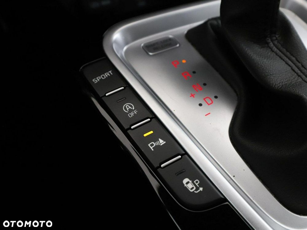 Kia XCeed 1.5 T-GDI Business Line DCT - 30
