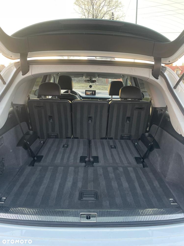 Audi Q7 3.0 TFSI Quattro Tiptronic - 8