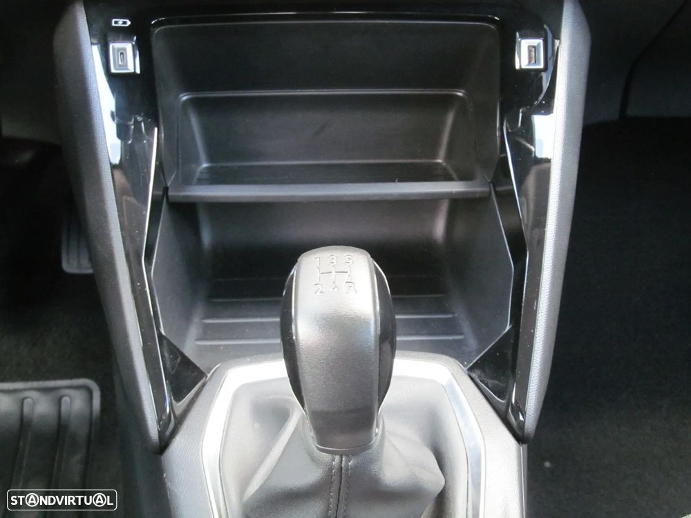 Peugeot 208 PureTech 75 Active Pack - 14