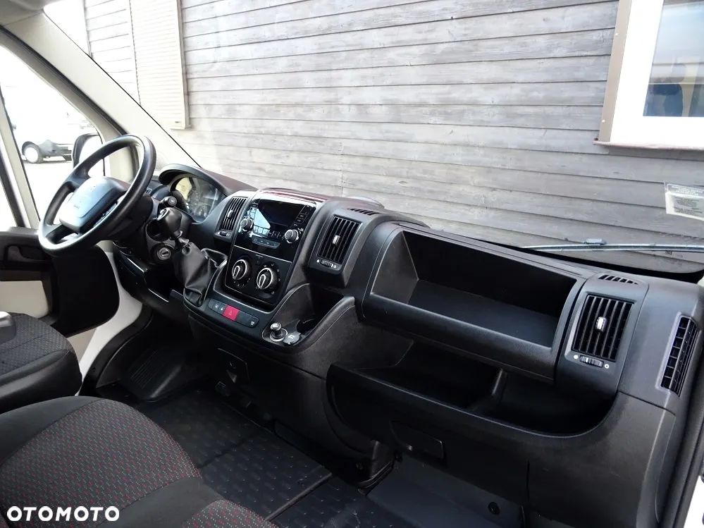Peugeot Boxer - 12