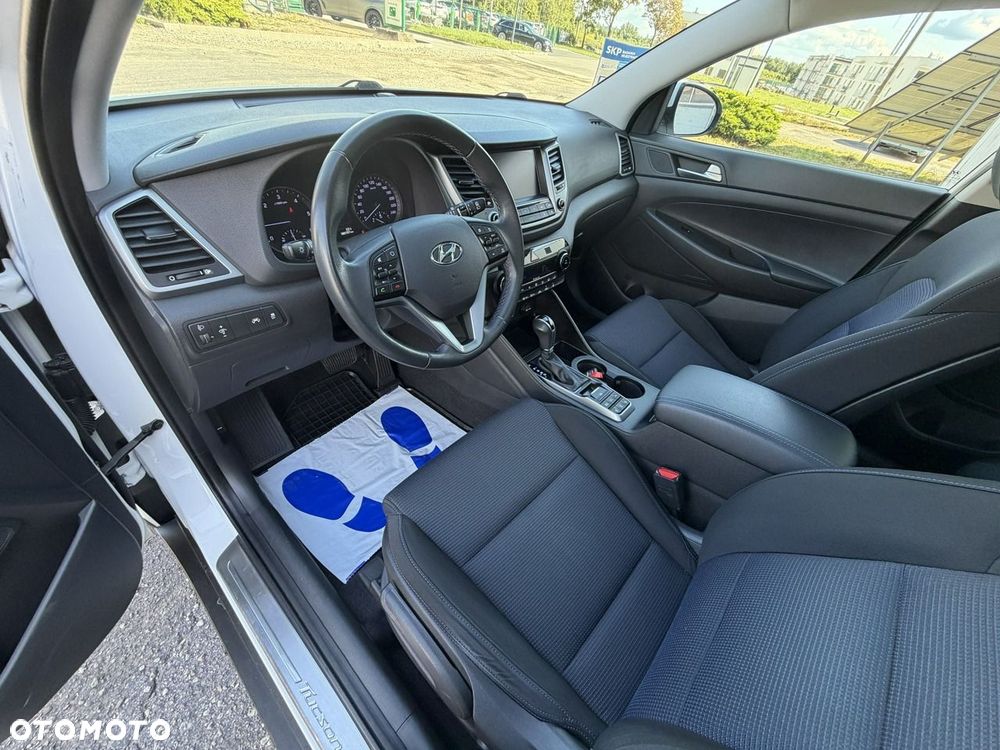 Hyundai Tucson 1.7 CRDI BlueDrive Premium 2WD DCT - 19