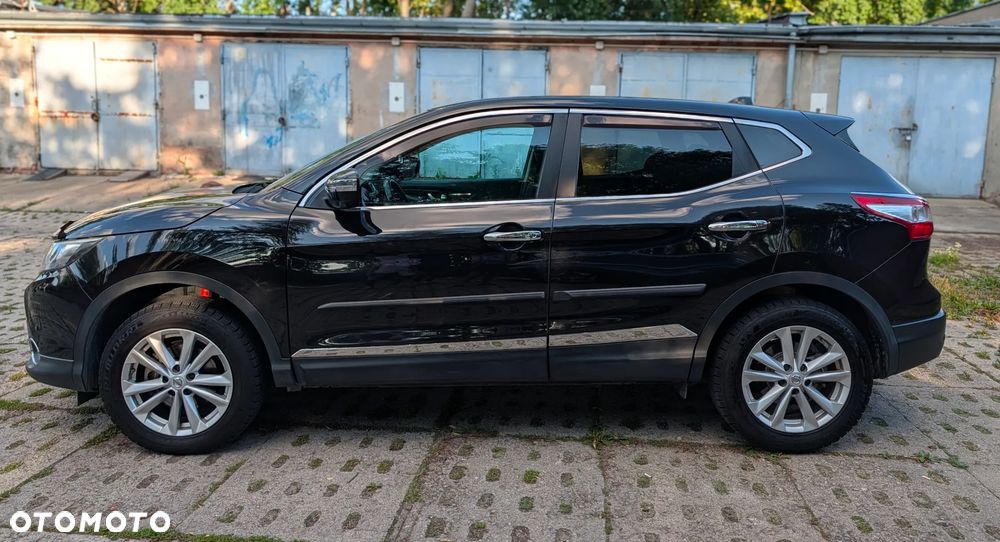 Nissan Qashqai 1.2 DIG-T N-Connecta EU6 - 2