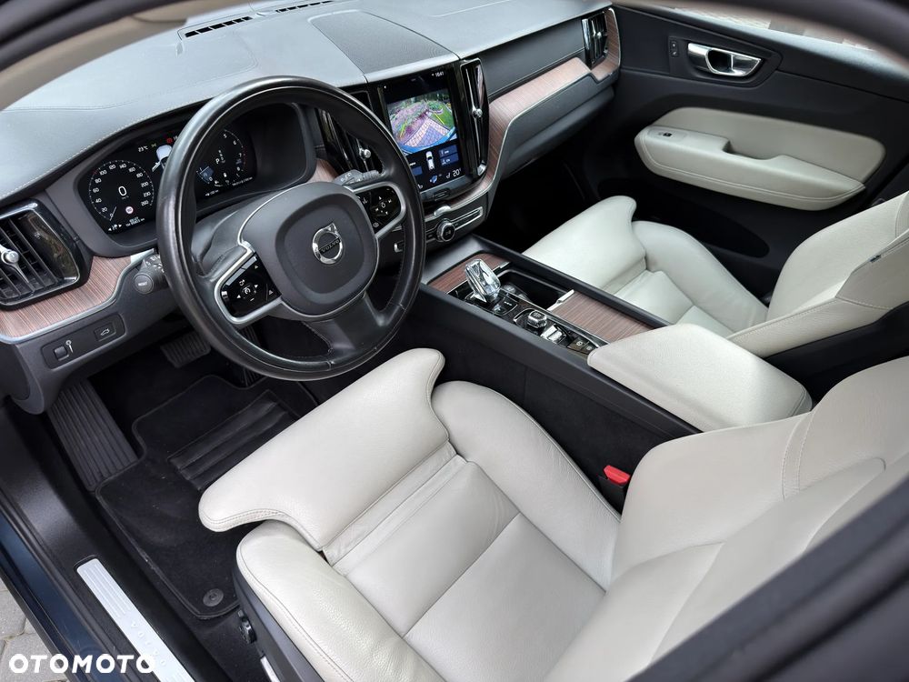 Volvo XC 60 B5 B AWD Geartronic Inscription - 23