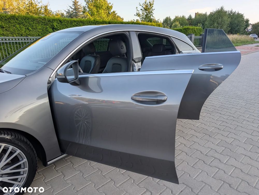 Mercedes-Benz CLA 200 d Progressive 8G-DCT - 29
