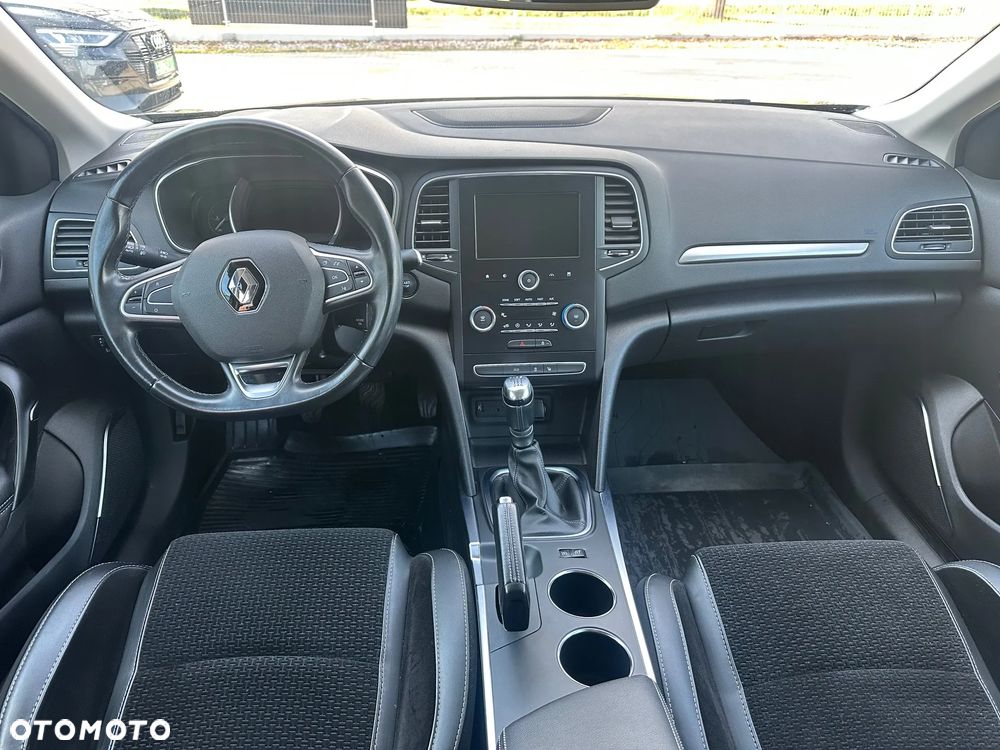 Renault Megane IV Grandtour 16-20 - 10