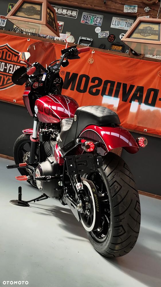 Harley-Davidson Softail Street Bob - 12