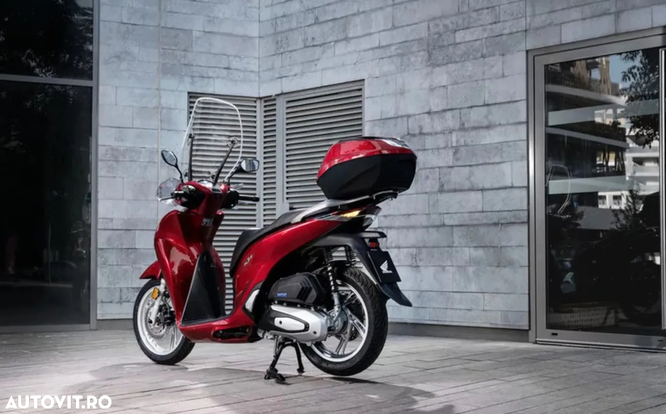 Honda SH 125i - 6