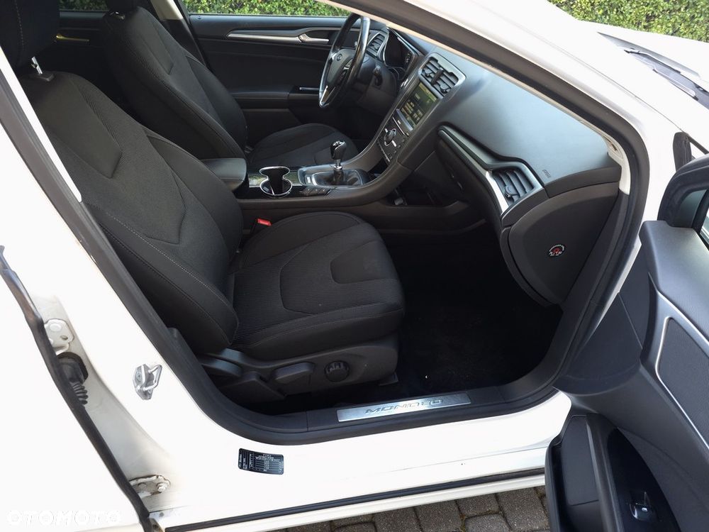 Ford Mondeo 2.0 TDCi Titanium - 8