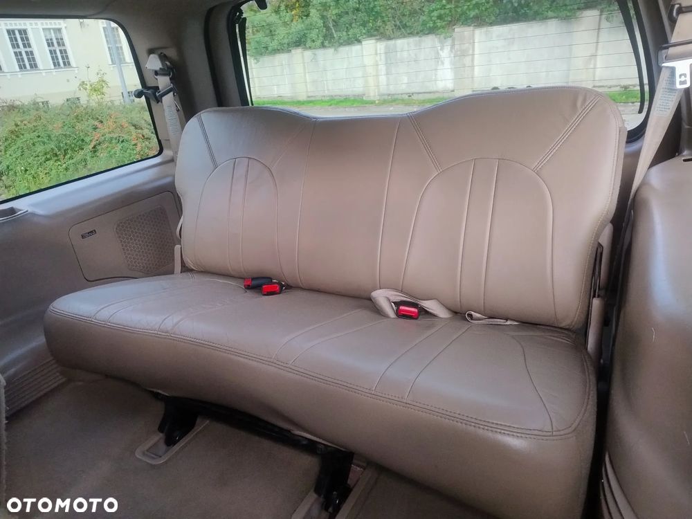 Ford Expedition 5.4 XLT 4WD - 17
