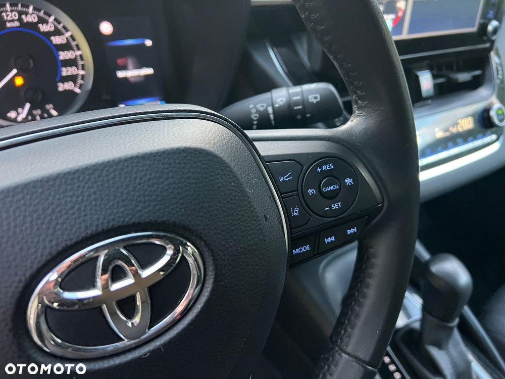Toyota Corolla - 17