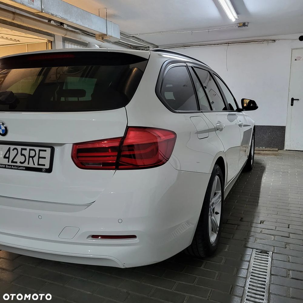 BMW Seria 3 320d Advantage sport - 2
