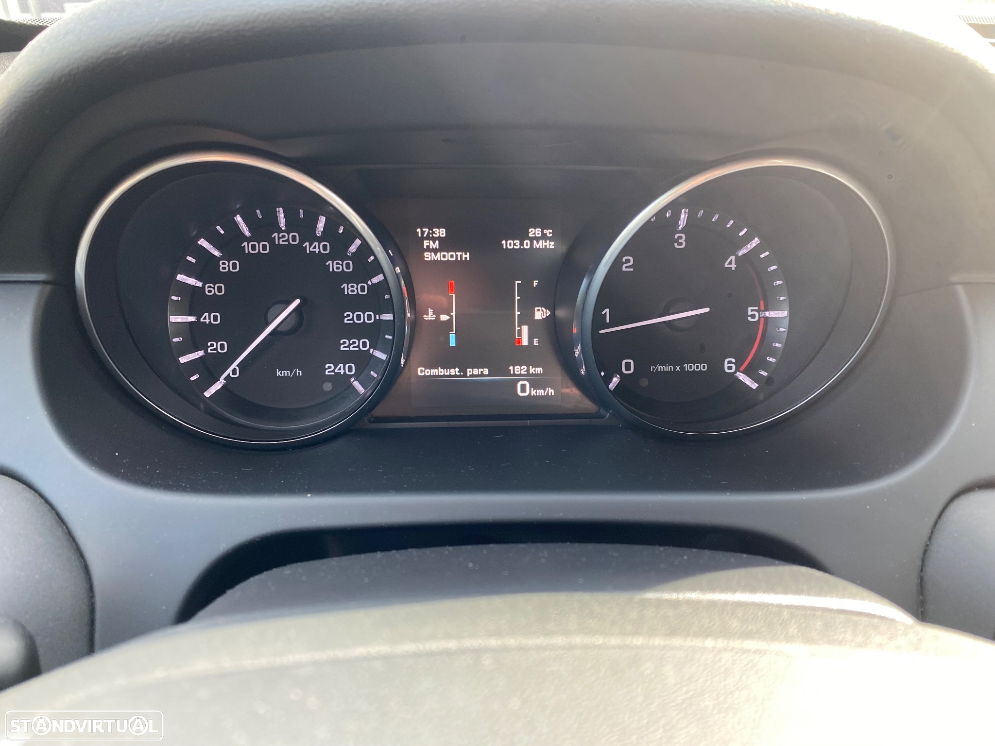 Land Rover Discovery Sport 2.0 eD4 Pure - 5