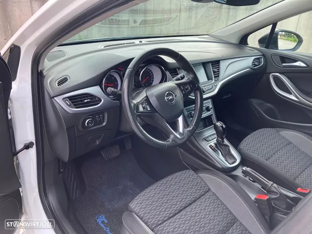 Opel Astra Sports Tourer 1.5 D Design & Tech Aut. S/S - 14