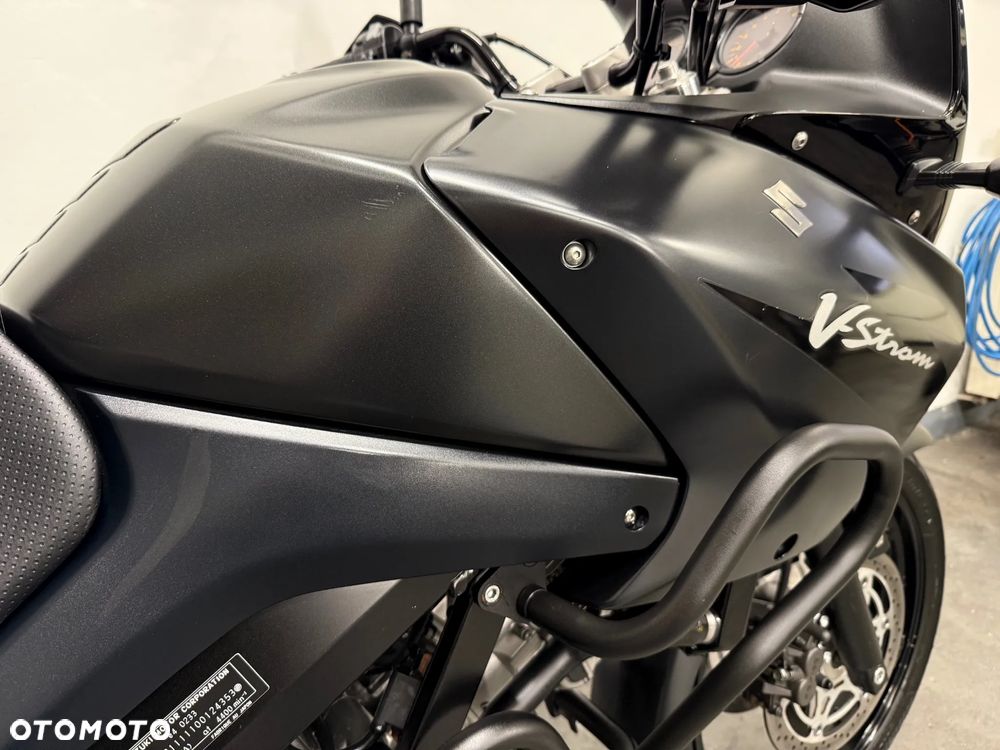 Suzuki V-STROM - 29