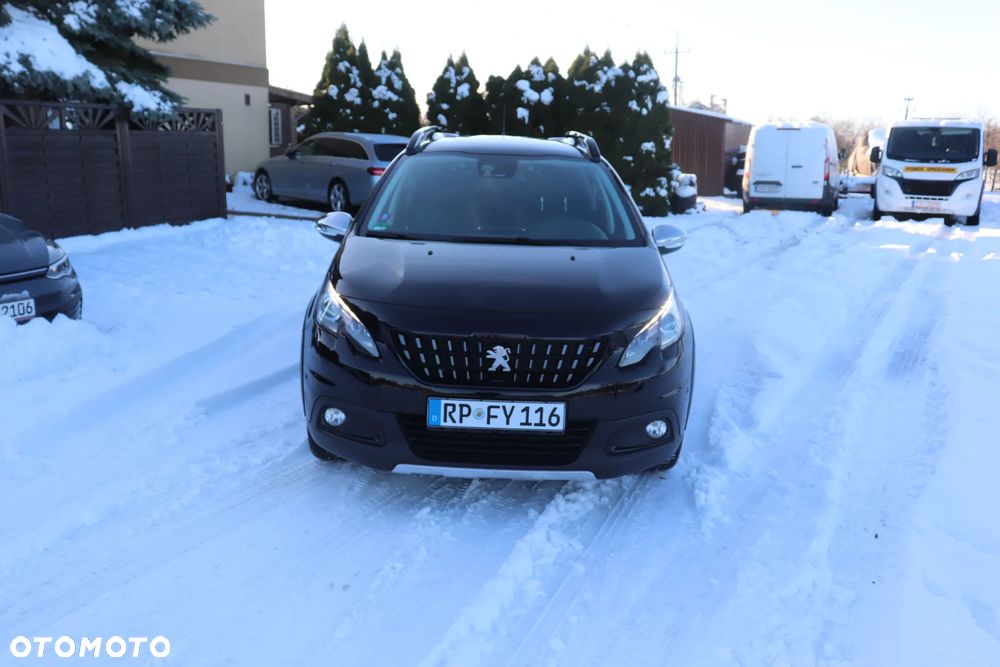 Peugeot 2008 PureTech 130 EAT8 GT Exclusive - 9