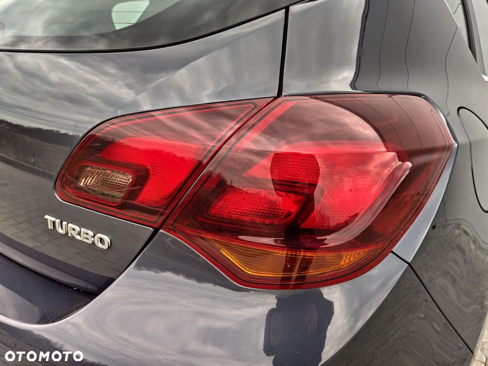 Opel Astra 1.4 Turbo Sport - 24