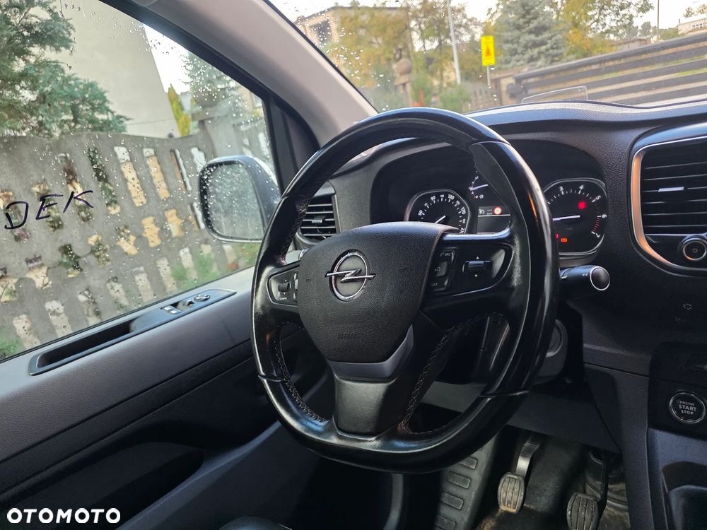 Opel Vivaro - 37
