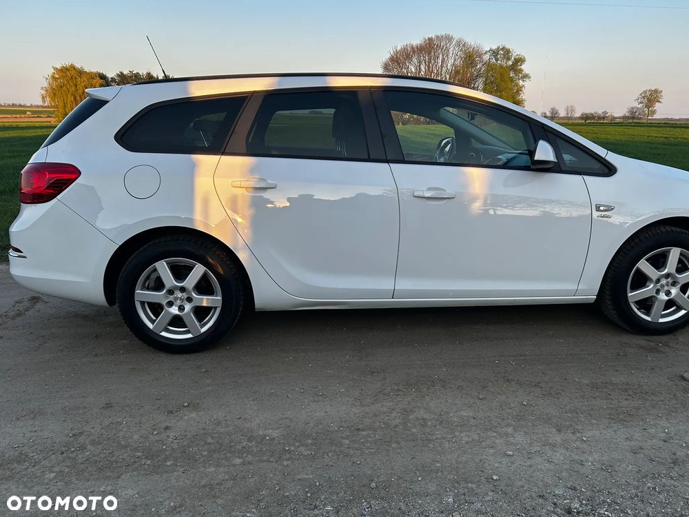 Opel Astra 1.6 Active - 8