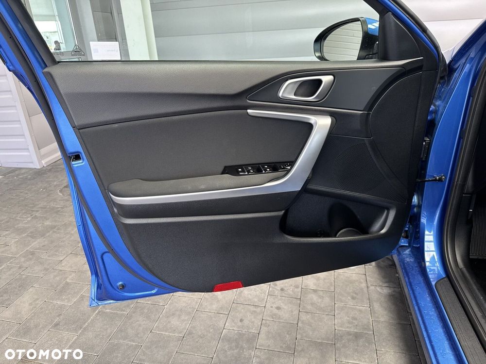 Kia Ceed 1.5 T-GDI M DCT - 12